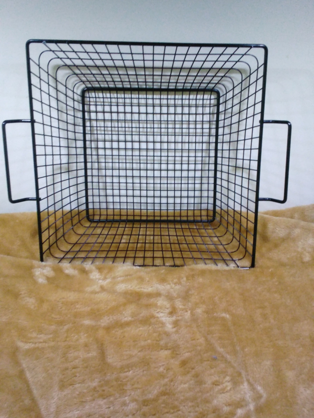 Black Square Metal Wire Storage Basket